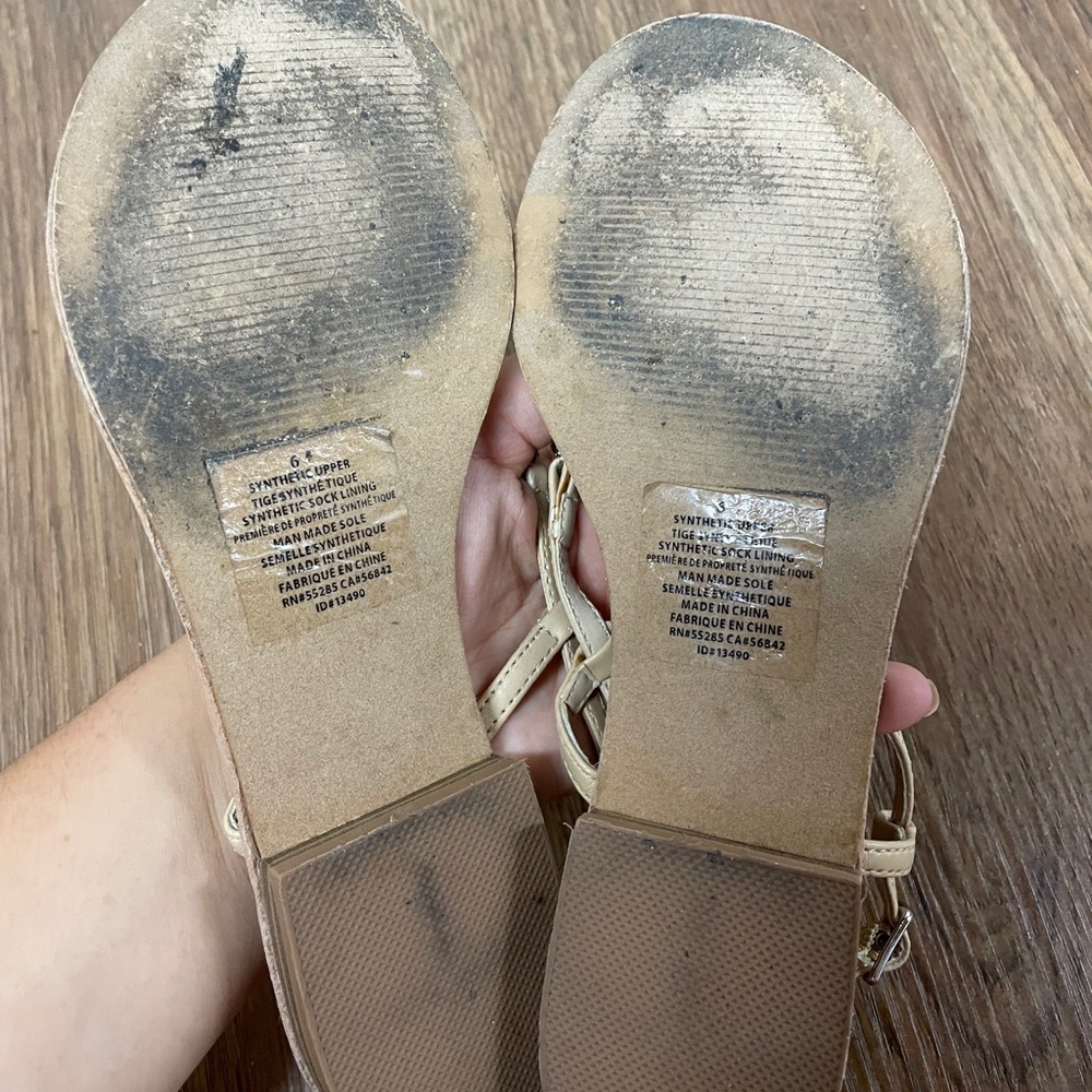 Express Embellished Sandals - Picture 3 of 3